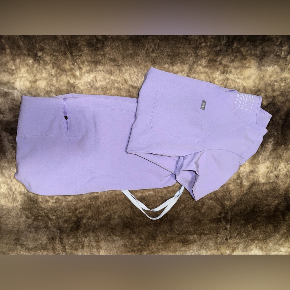 FIGS Scrubs